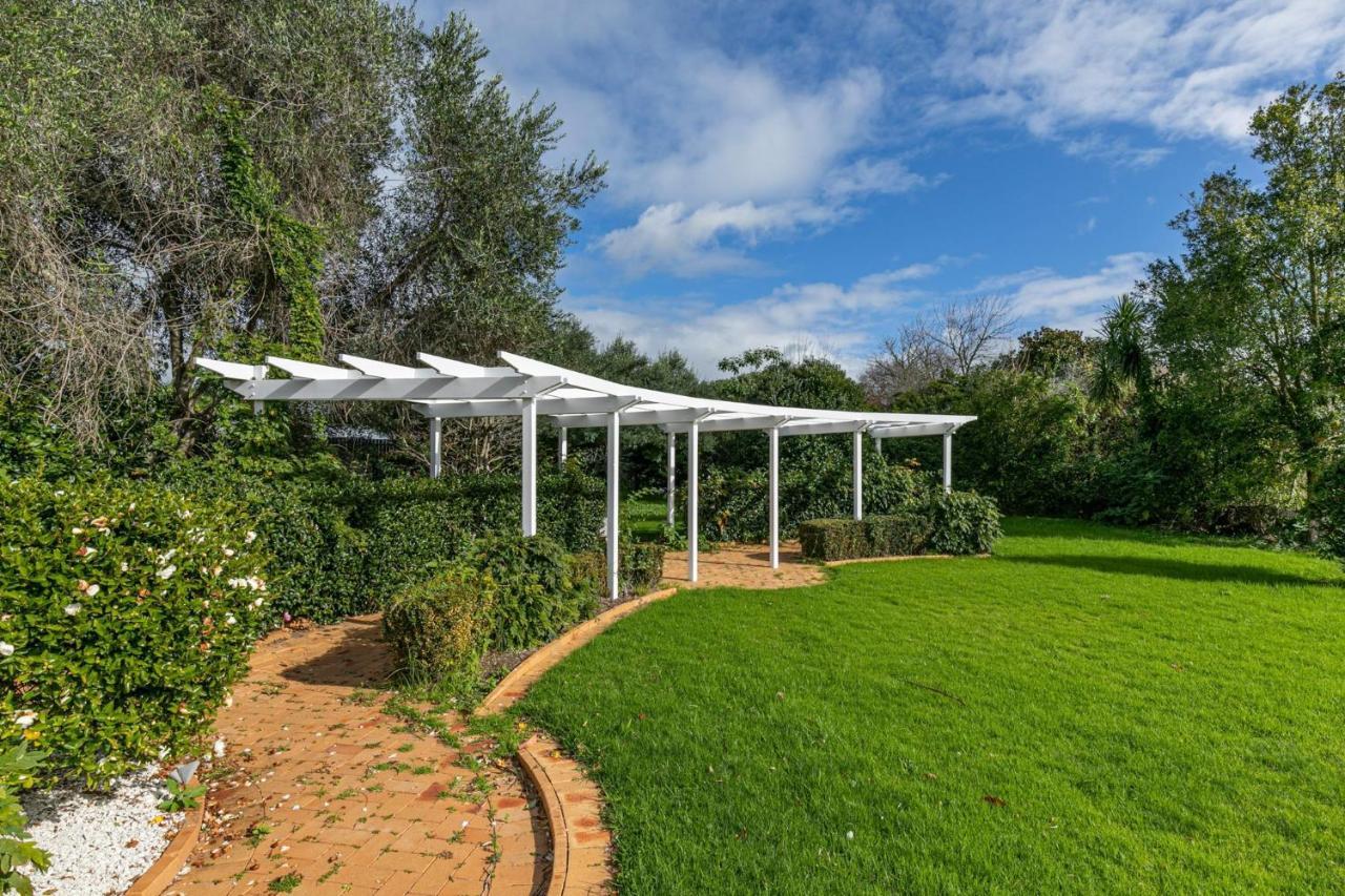 A Majestic Slice Of Heaven Villa Karaka Exterior photo